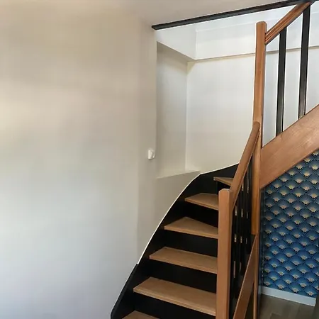 Ferienwohnung Duplex Hammam Au Pied De La Cathedrale Avec Vue Reims Exterior foto