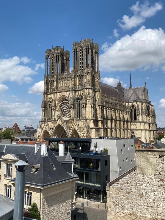 Duplex Hammam Au Pied De La Cathedrale Avec Vue Appartement *